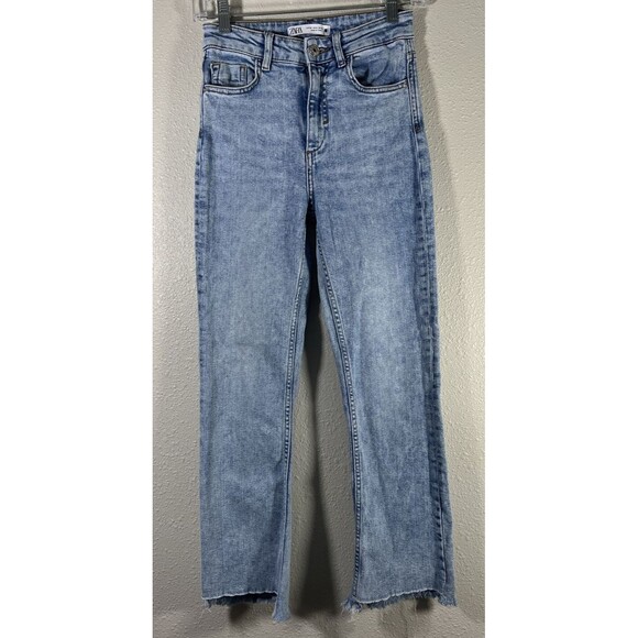 ZARA Women's Size 2 Light Blue Denim Distressed Raw Hem Jeans - Picture 11 of 16